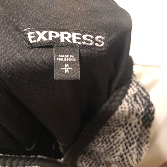 Express snake print maxi dress - Picture 5 of 5